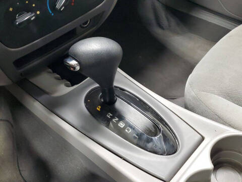 2005 Ford Taurus SE