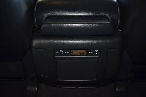 2017 Infiniti QX80 Signature Edition