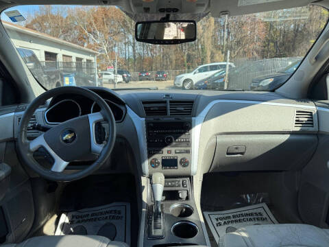 2011 Chevrolet Traverse LT