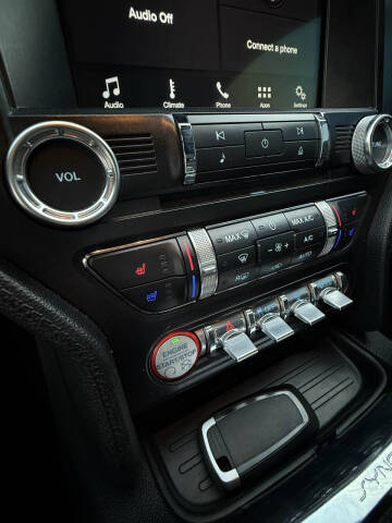 2017 Ford Mustang EcoBoost Premium