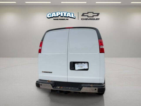 2025 Chevrolet Express 2500