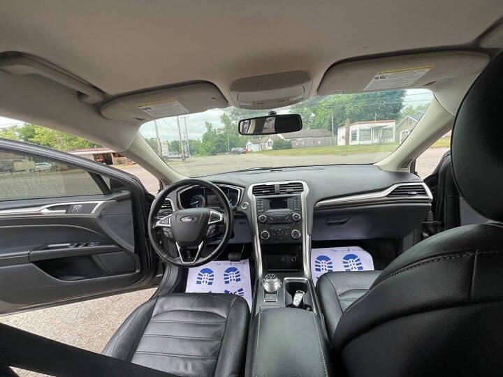 2018 Ford Fusion SE