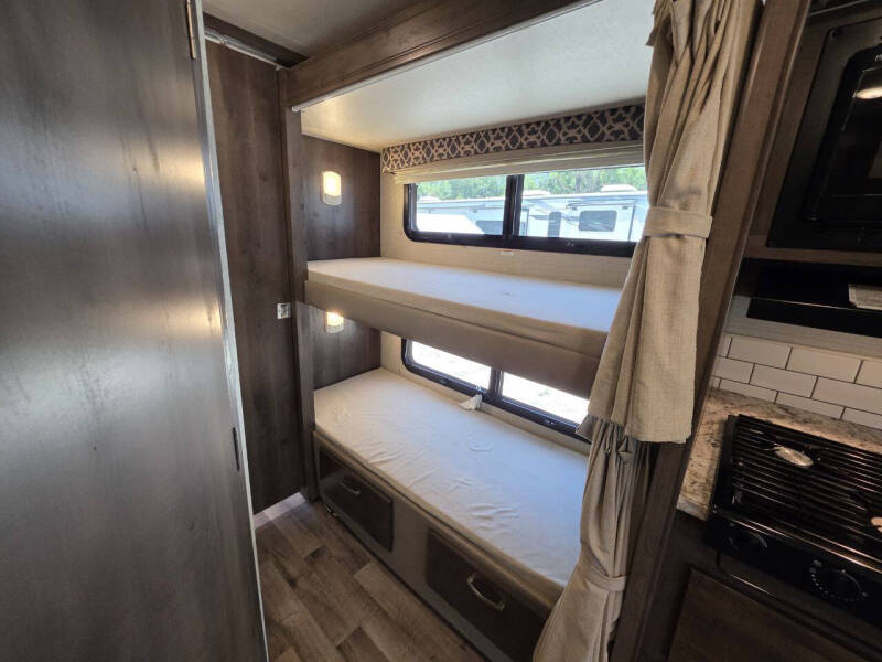 2019 Jayco Redhawk