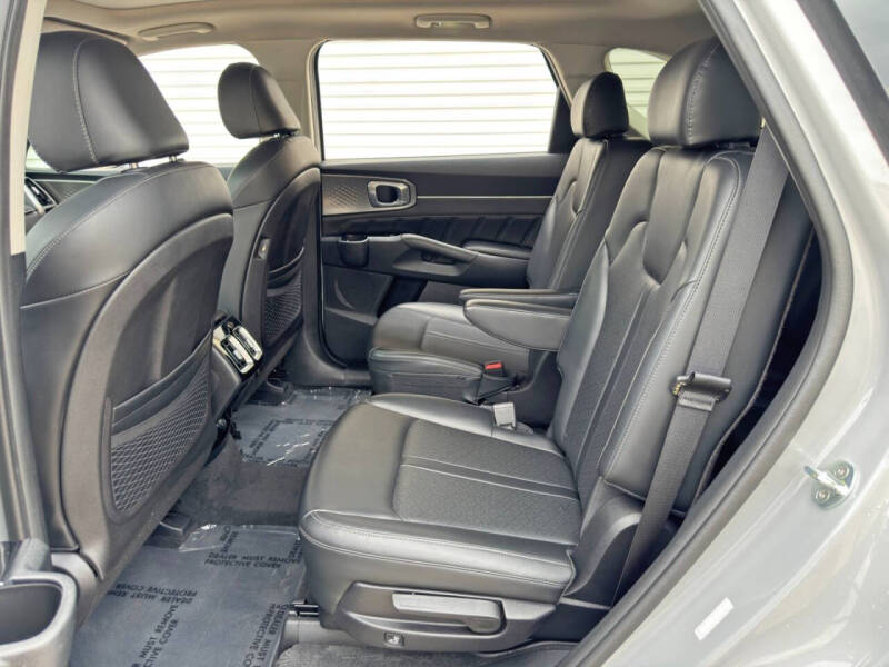 2022 Kia Sorento SX