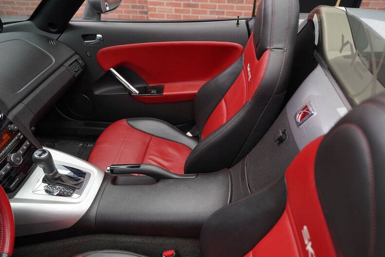 2007 Saturn SKY Red Line
