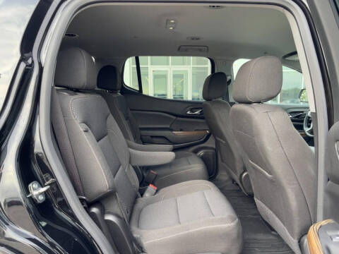 2023 GMC Acadia SLE