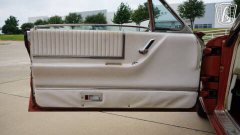 1966 Ford Thunderbird