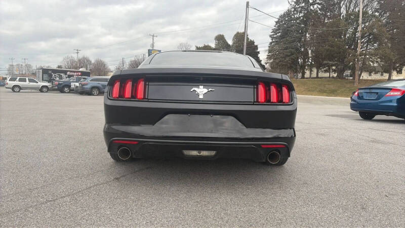 2015 Ford Mustang V6