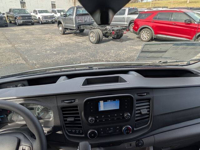 2025 Ford Transit 250