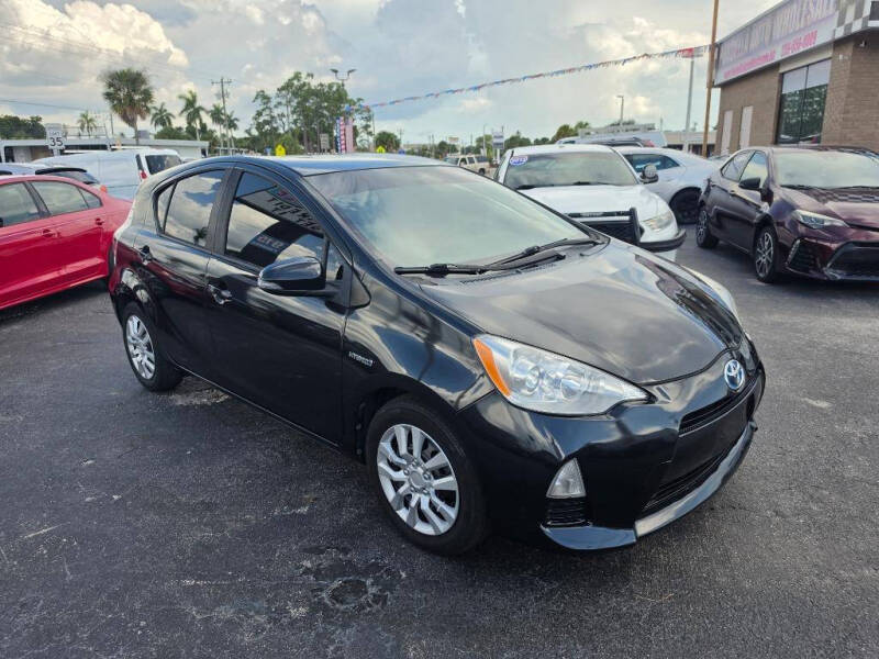 2013 Toyota Prius c