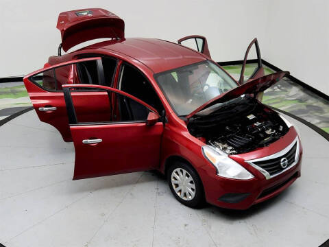 2018 Nissan Versa