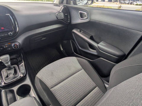 2023 Kia Soul EX
