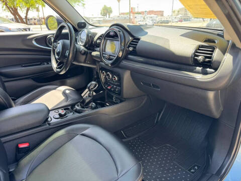 2017 MINI Clubman Cooper