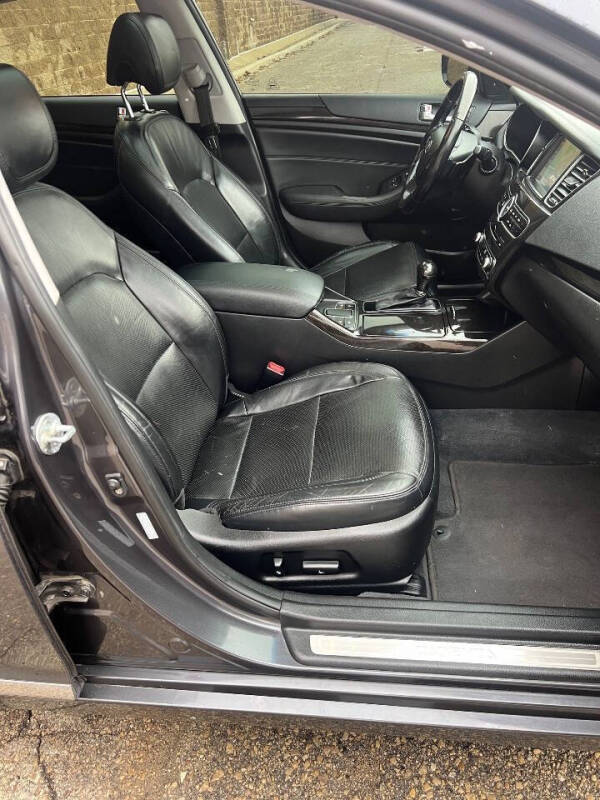 2014 Kia Cadenza Premium