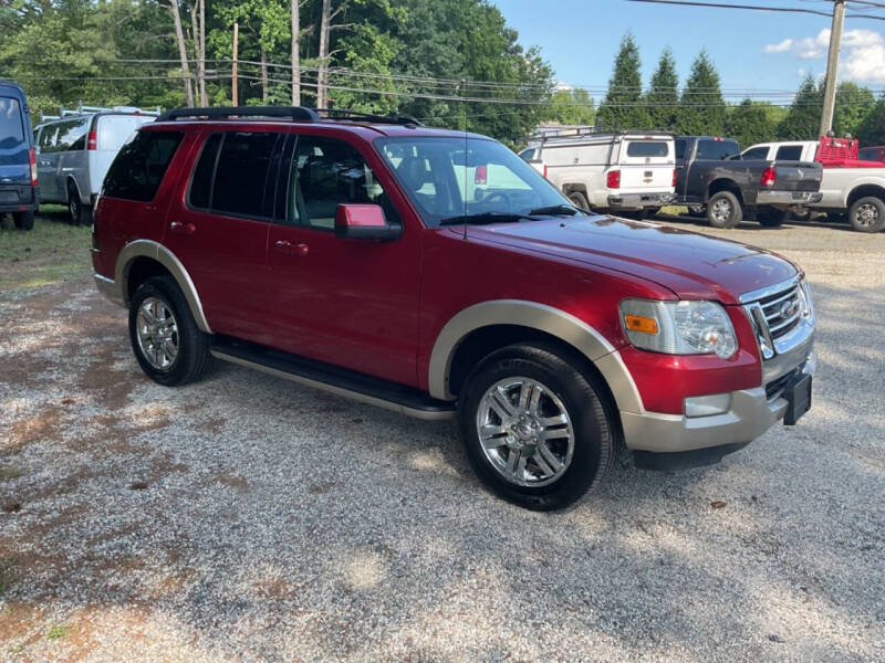 2009 Ford Explorer Eddie Bauer photo 28