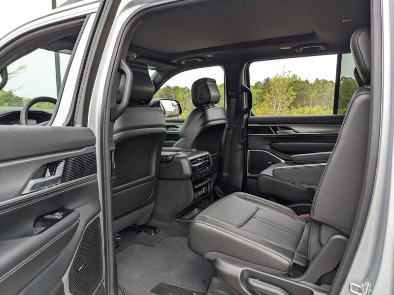 2026 Jeep Grand Wagoneer
