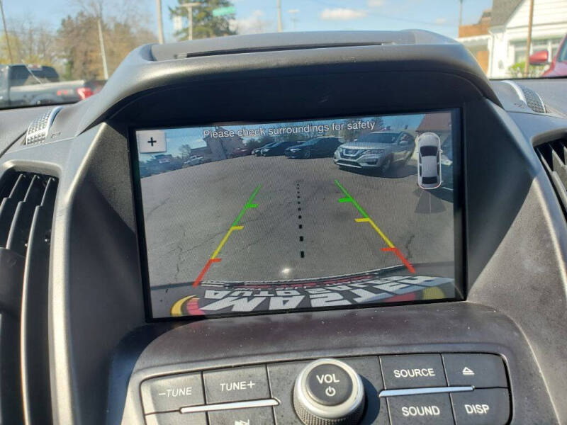 2017 Ford Escape SE