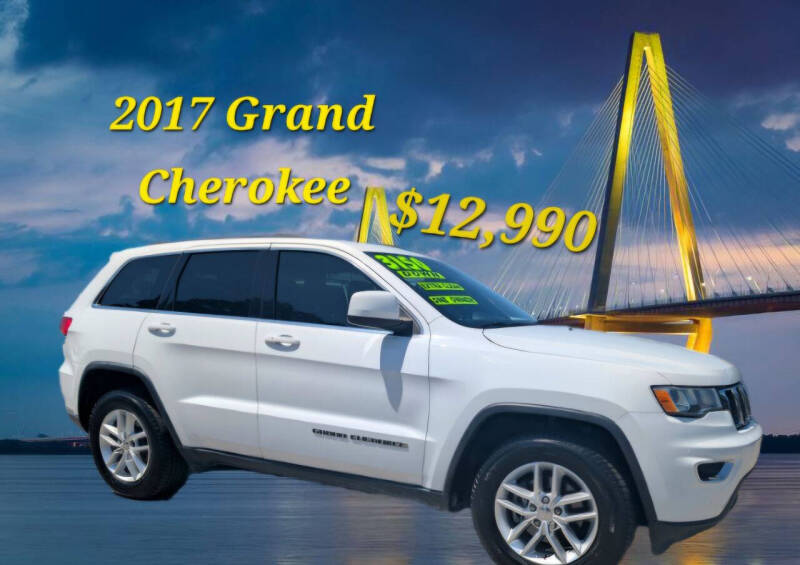 2017 Jeep Grand Cherokee Laredo E's photo