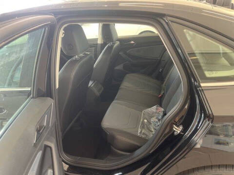 2025 Volkswagen Jetta SEL