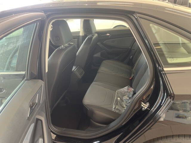 2025 Volkswagen Jetta SEL