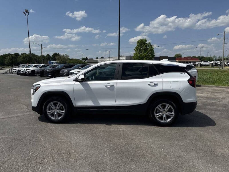 2024 GMC Terrain SLE