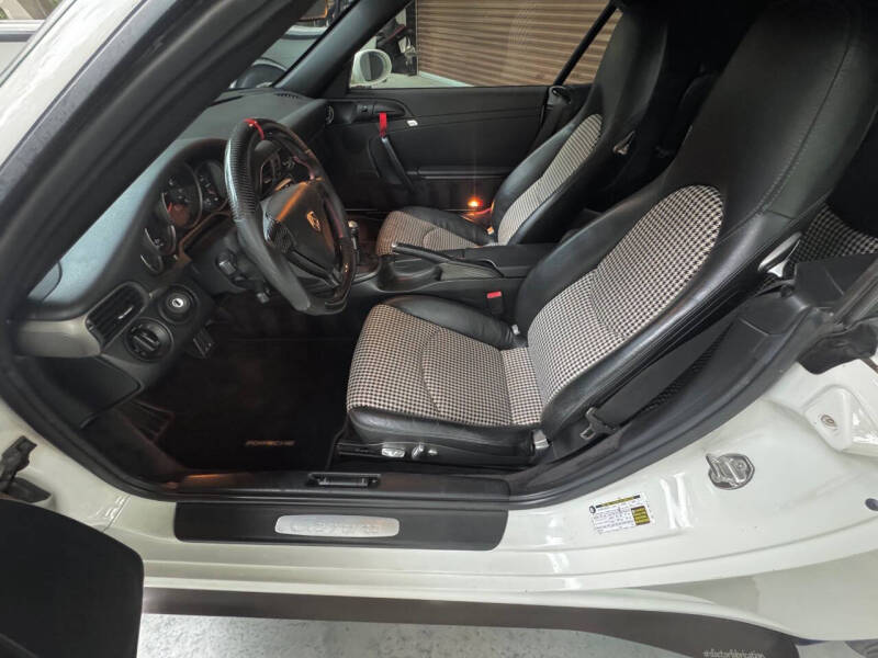 2006 Porsche 911 Carrera
