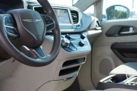 2020 Chrysler Pacifica Touring