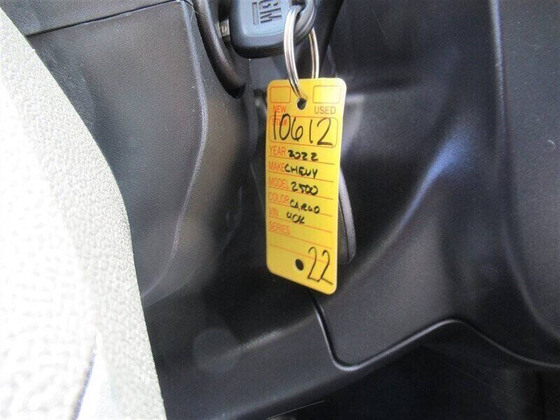 2022 Chevrolet Express 2500