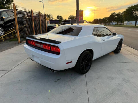 2011 Dodge Challenger Rallye