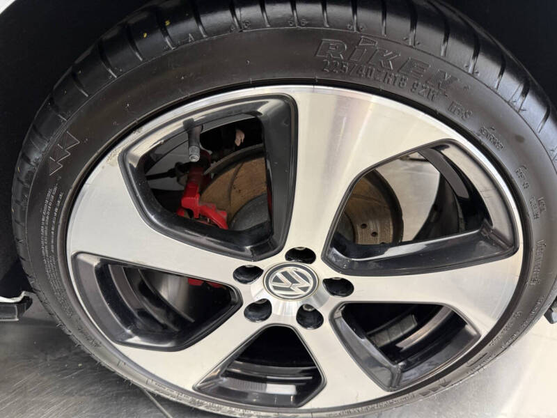 2015 Volkswagen Golf GTI S