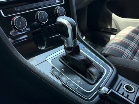 2018 Volkswagen Golf GTI