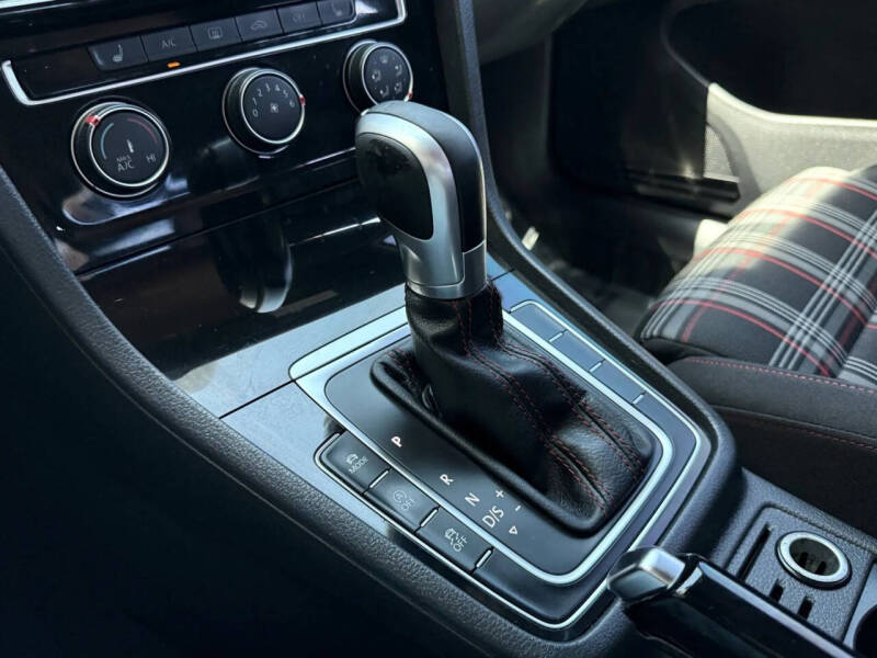 2018 Volkswagen Golf GTI