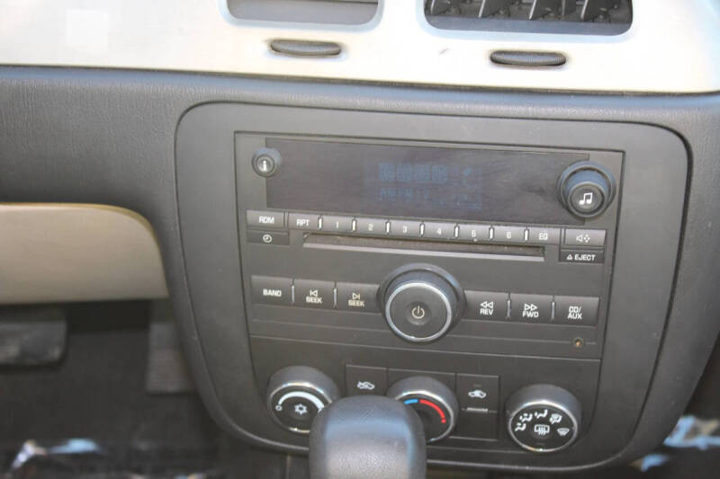 2006 Chevrolet Monte Carlo LS