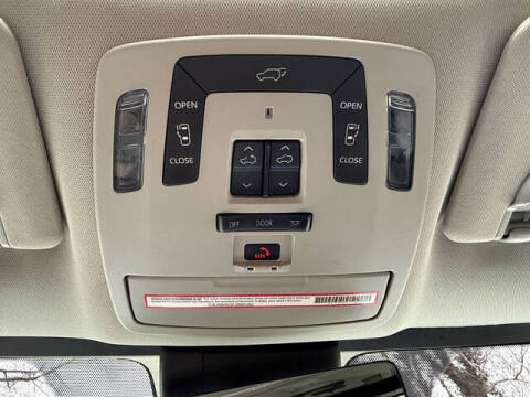 2023 Toyota Sienna Limited 7-Passenger