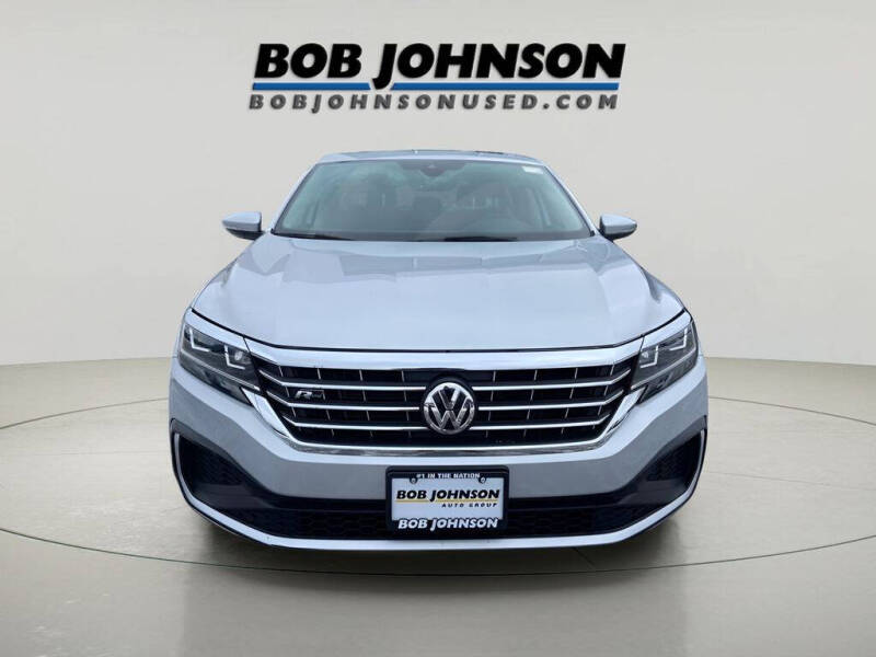 2020 Volkswagen Passat R-Line