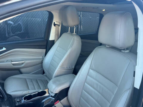 2015 Ford Escape Titanium