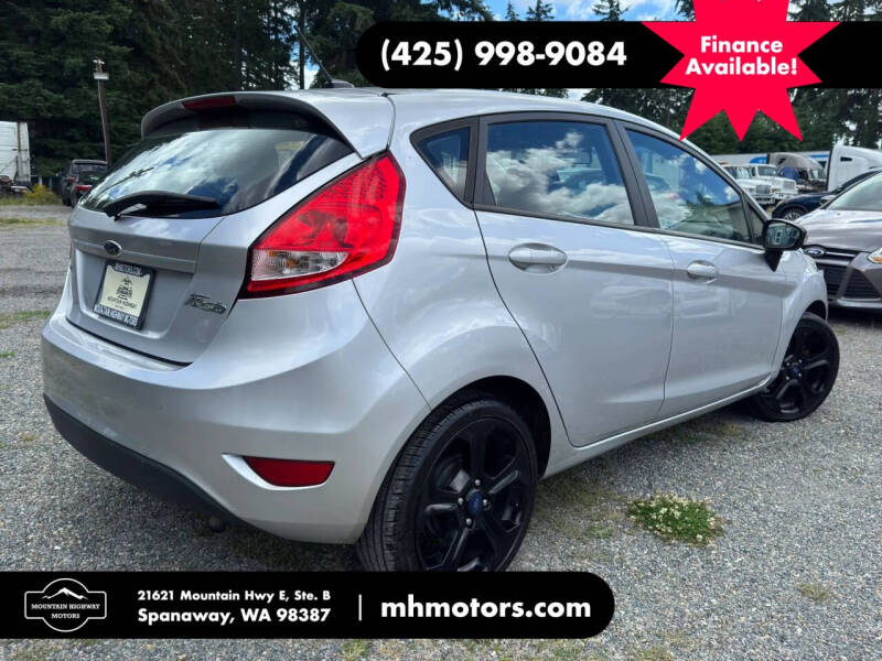 2013 Ford Fiesta SE