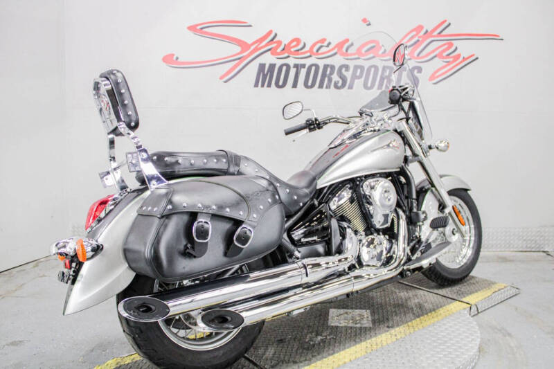 2020 Kawasaki Vulcan 900 Classic LT