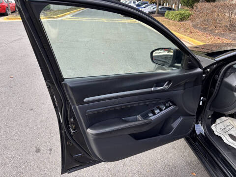 2021 Nissan Altima 2.5 SV