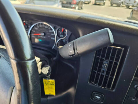 2022 Chevrolet Express 3500