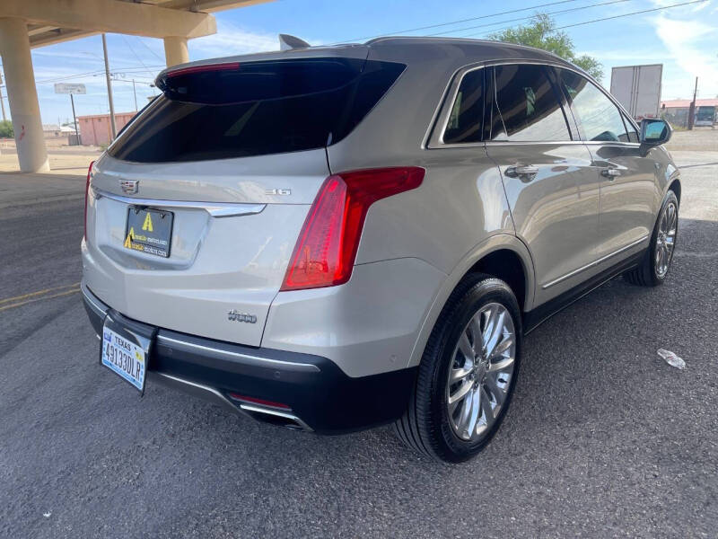 2017 Cadillac XT5 Platinum