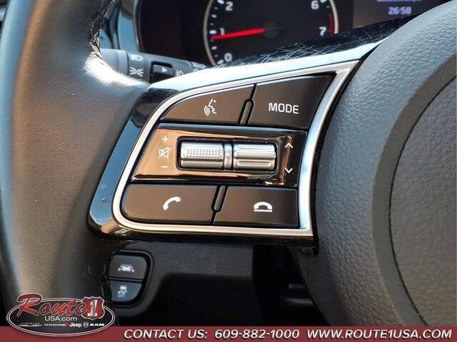 2022 Kia Seltos EX