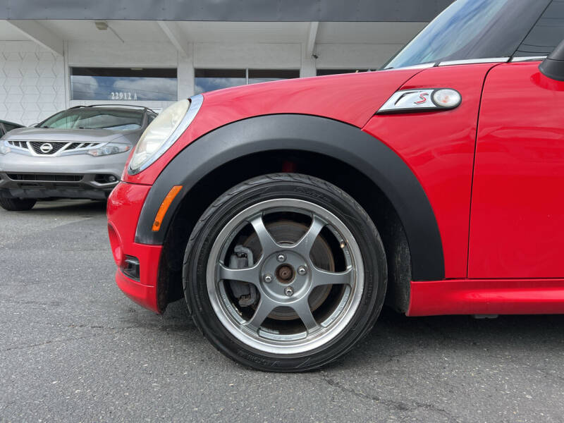 Used 2007 MINI Cooper S with VIN WMWMF73547TL87870 for sale in Edmonds, WA
