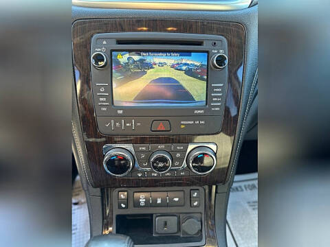 2016 Chevrolet Traverse LT