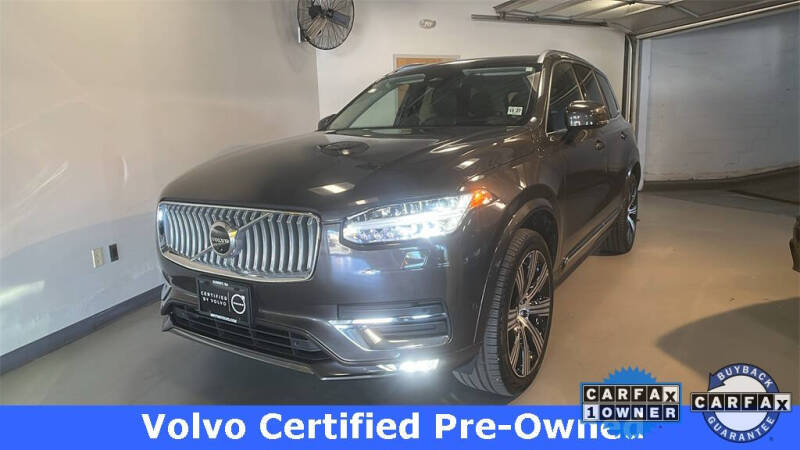 2023 Volvo XC90 B6 Ultimate Bright Theme 7P