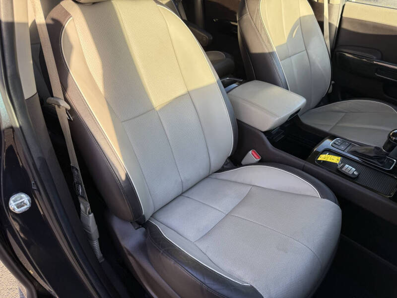 2015 Kia Sedona SX Limited