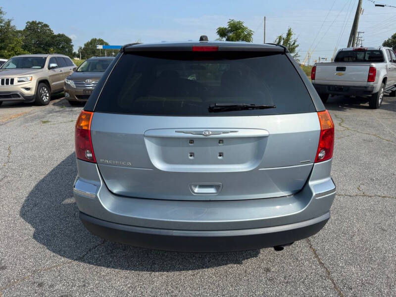2005 Chrysler Pacifica Touring