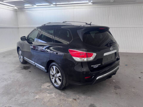 2013 Nissan Pathfinder Platinum