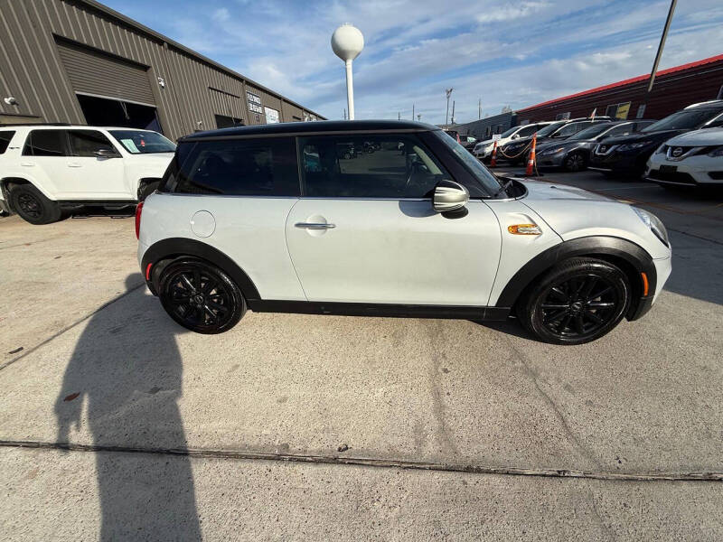 2016 MINI Hardtop 2 Door Cooper