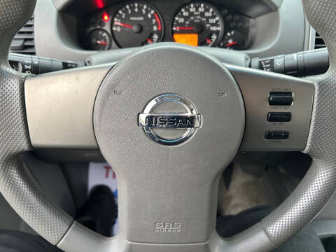 2012 Nissan Frontier S